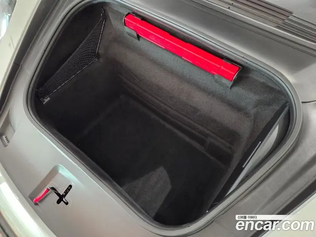Porsche 911 2025 3.6 автомат (гидро), миниатюра 12