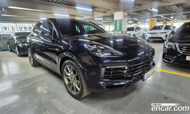 Porsche Cayenne, 2021, 71 000 км