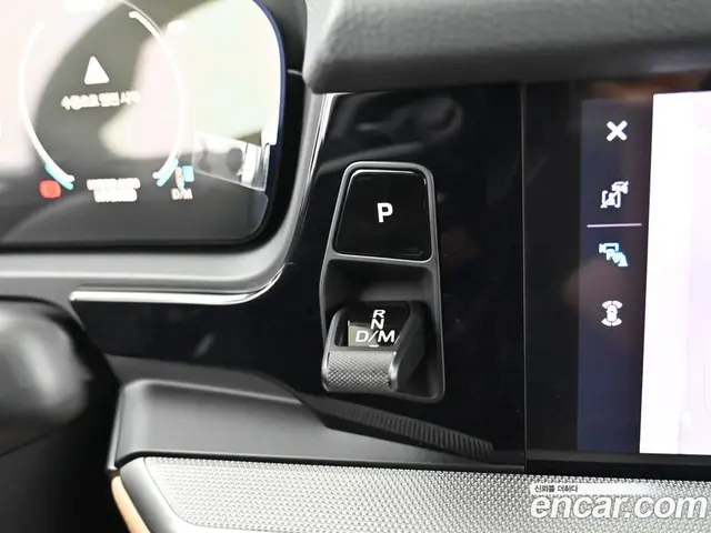 Porsche Cayenne 2025 3.0 автомат (гидро), миниатюра 9