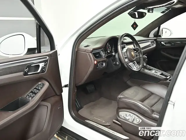 Porsche Macan 2014 3.6 автомат (гидро), миниатюра 11 Porsche Macan 2014 3.6 автомат (гидро), миниатюра 11