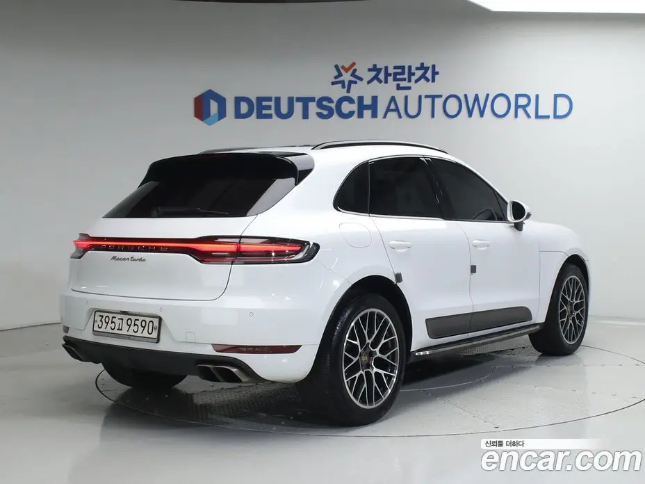 Porsche Macan 2014 3.6 автомат (гидро), фото 3 Porsche Macan 2014 3.6 автомат (гидро), фото 3