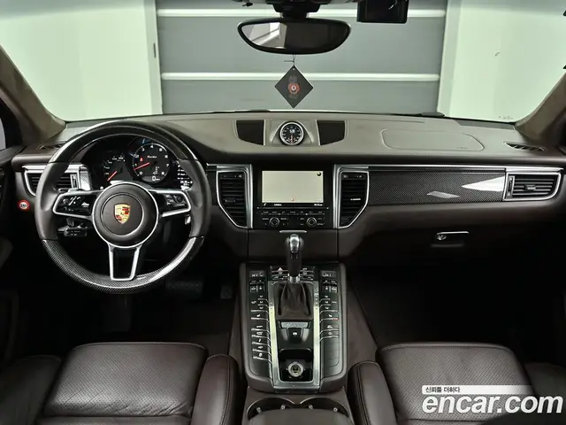 Porsche Macan 2014 3.6 автомат (гидро), миниатюра 8 Porsche Macan 2014 3.6 автомат (гидро), миниатюра 8