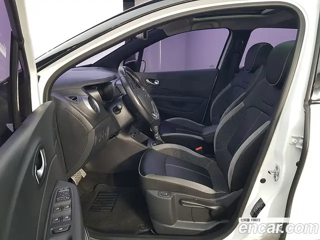 Renault (Samsung) QM3 2018 1.5 автомат (гидро), миниатюра 8