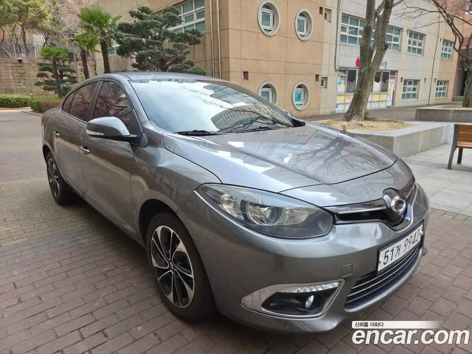 Renault (Samsung) SM3 2015 1.6 автомат (гидро), фото 3 Renault (Samsung) SM3 2015 1.6 автомат (гидро), фото 3