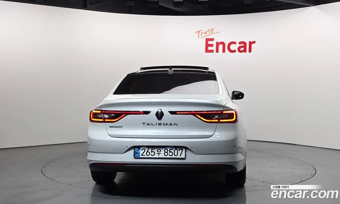 Renault (Samsung) SM6 2016 2.0 автомат (гидро), фото 4 Renault (Samsung) SM6 2016 2.0 автомат (гидро), фото 4