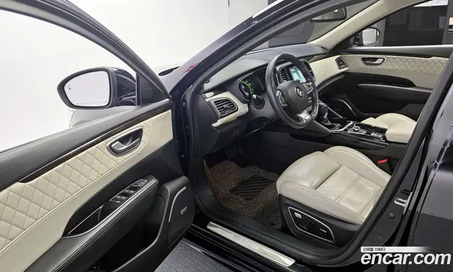 Renault (Samsung) SM6 2017 2.0 автомат (гидро), миниатюра 10 Renault (Samsung) SM6 2017 2.0 автомат (гидро), миниатюра 10