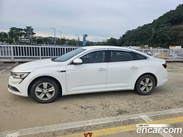 Renault (Samsung) SM6 2017 2.0 автомат (гидро), миниатюра 3