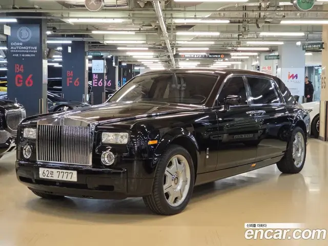 Rolls-Royce Phantom, 2007, 139 000 км
