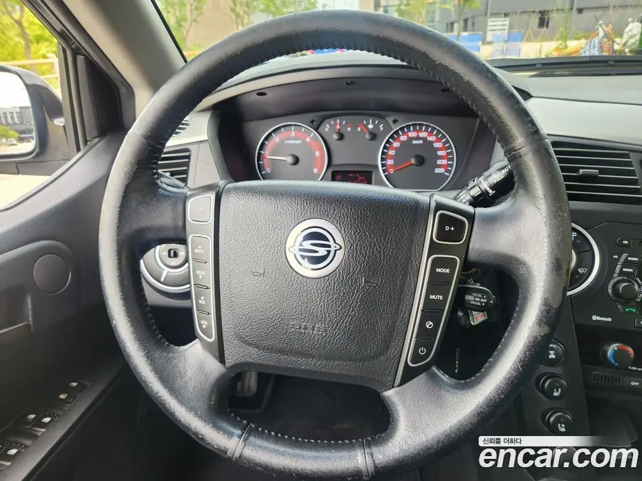 SsangYong Korando 2013 2.0 автомат (гидро), фото 12