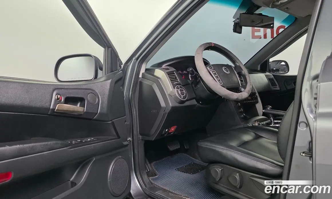 SsangYong Korando 2014 2.0 автомат (гидро), фото 11