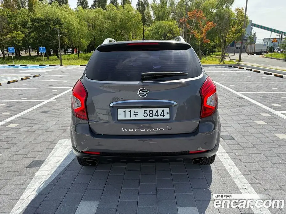 SsangYong Korando 2015 2.0 автомат (гидро), фото 6 SsangYong Korando 2015 2.0 автомат (гидро), фото 6