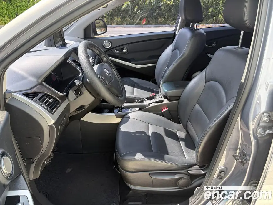 SsangYong Korando 2015 2.0 автомат (гидро), фото 8 SsangYong Korando 2015 2.0 автомат (гидро), фото 8