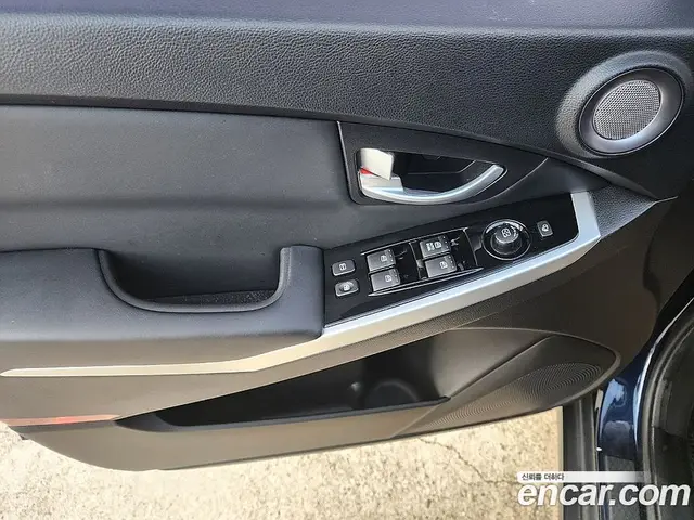 SsangYong Korando 2015 2.2 механика, миниатюра 10