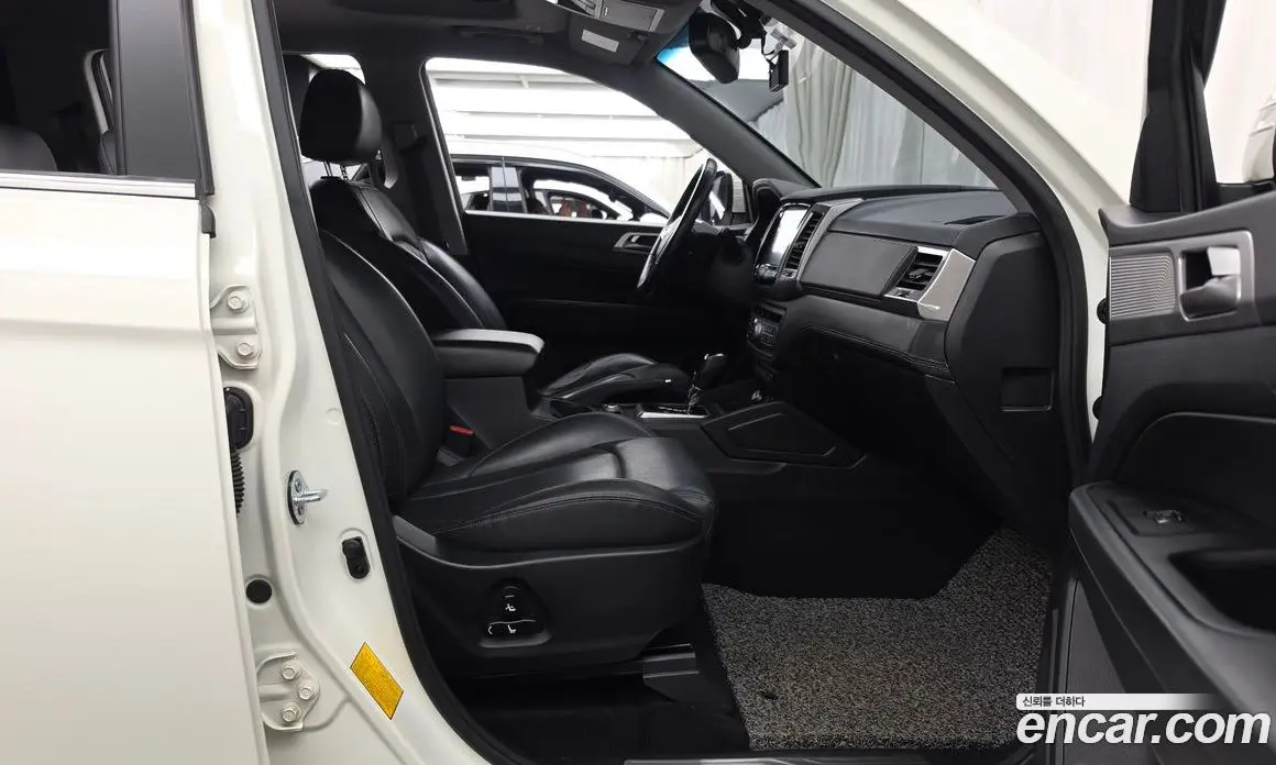 SsangYong Rexton 2019 2.2 автомат (гидро), фото 11