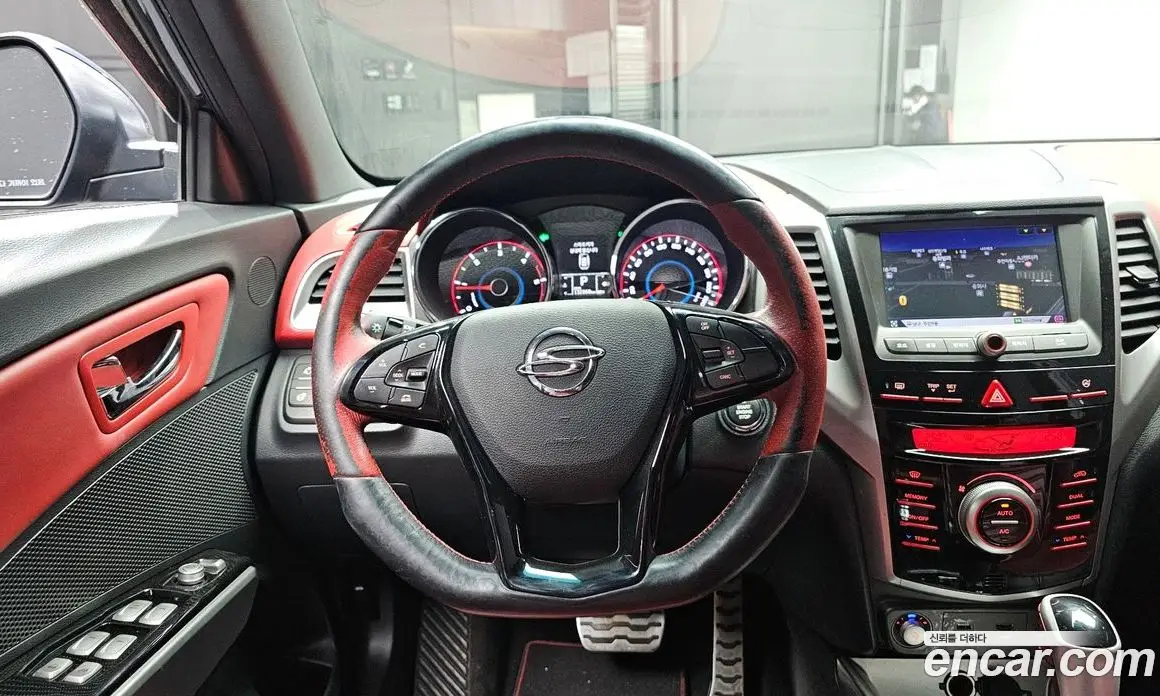 SsangYong TIBOLI 2015 1.6 автомат (гидро), фото 13 SsangYong TIBOLI 2015 1.6 автомат (гидро), фото 13