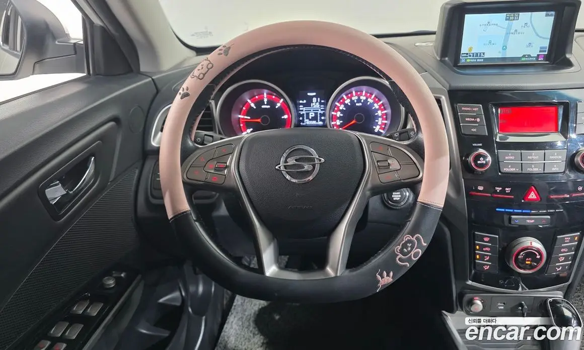 SsangYong TIBOLI 2015 1.6 автомат (гидро), фото 13