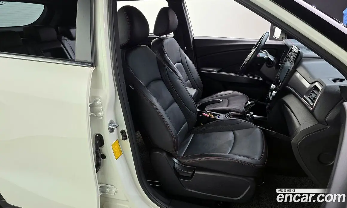 SsangYong TIBOLI 2021 1.5 автомат (гидро), фото 12