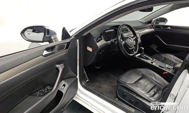 Volkswagen Arteon 2019 2.0 автомат (гидро), миниатюра 11 Volkswagen Arteon 2019 2.0 автомат (гидро), миниатюра 11