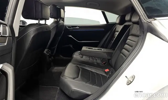 Volkswagen Arteon 2019 2.0 автомат (гидро), миниатюра 12