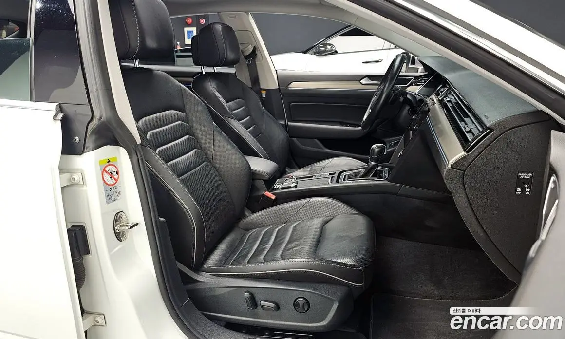 Volkswagen Arteon 2019 2.0 автомат (гидро), фото 10 Volkswagen Arteon 2019 2.0 автомат (гидро), фото 10
