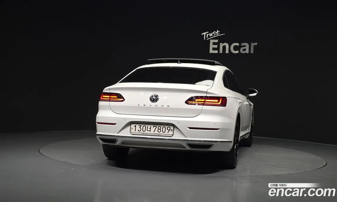 Volkswagen Arteon 2019 2.0 автомат (гидро), фото 4 Volkswagen Arteon 2019 2.0 автомат (гидро), фото 4