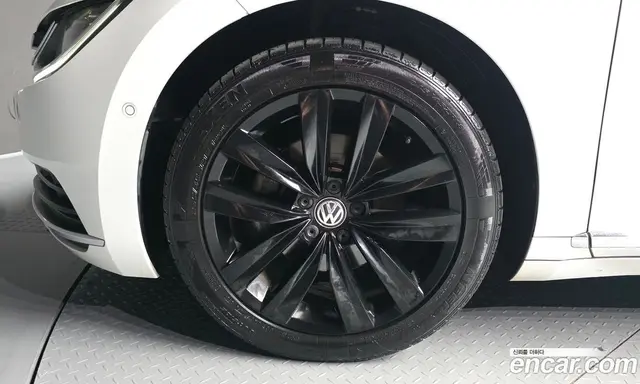 Volkswagen Arteon 2019 2.0 автомат (гидро), миниатюра 5 Volkswagen Arteon 2019 2.0 автомат (гидро), миниатюра 5