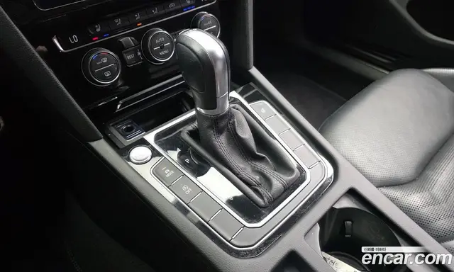 Volkswagen Arteon 2019 2.0 автомат (гидро), миниатюра 9 Volkswagen Arteon 2019 2.0 автомат (гидро), миниатюра 9