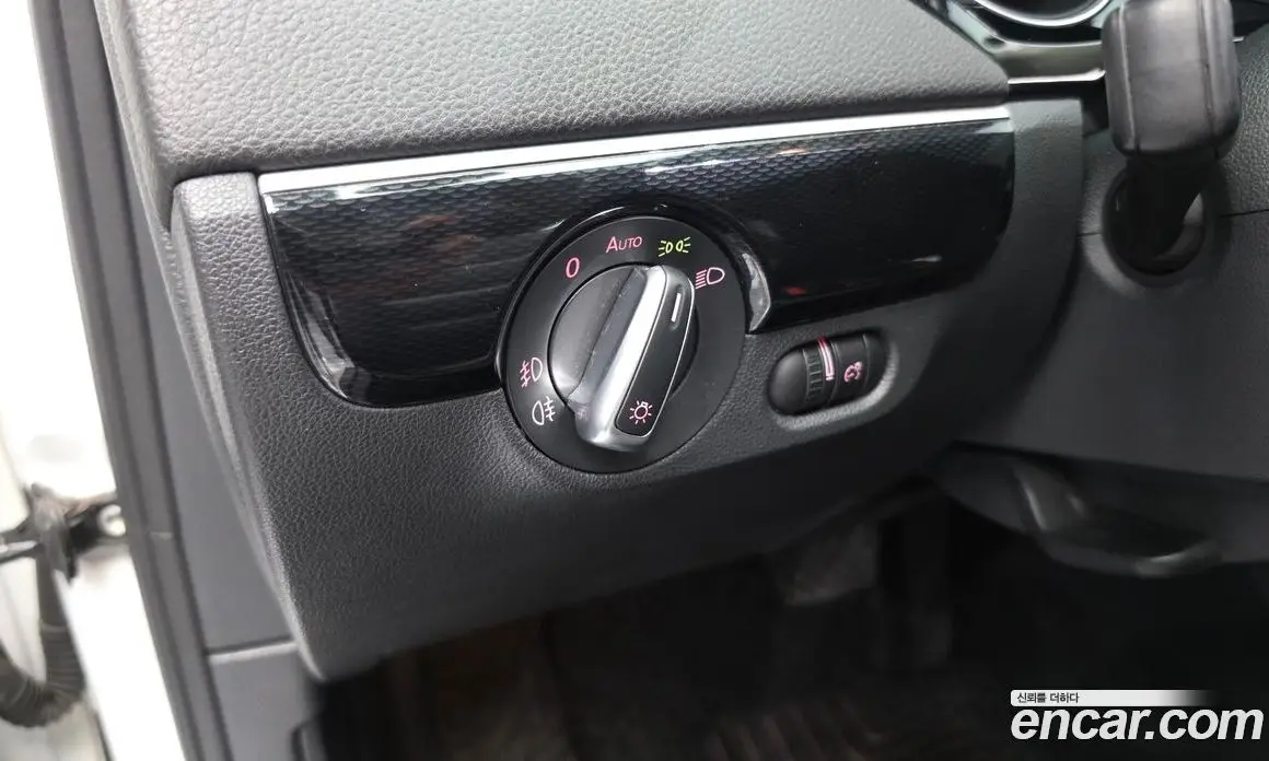 Volkswagen Jetta 2015 2.0 автомат (гидро), фото 17 Volkswagen Jetta 2015 2.0 автомат (гидро), фото 17