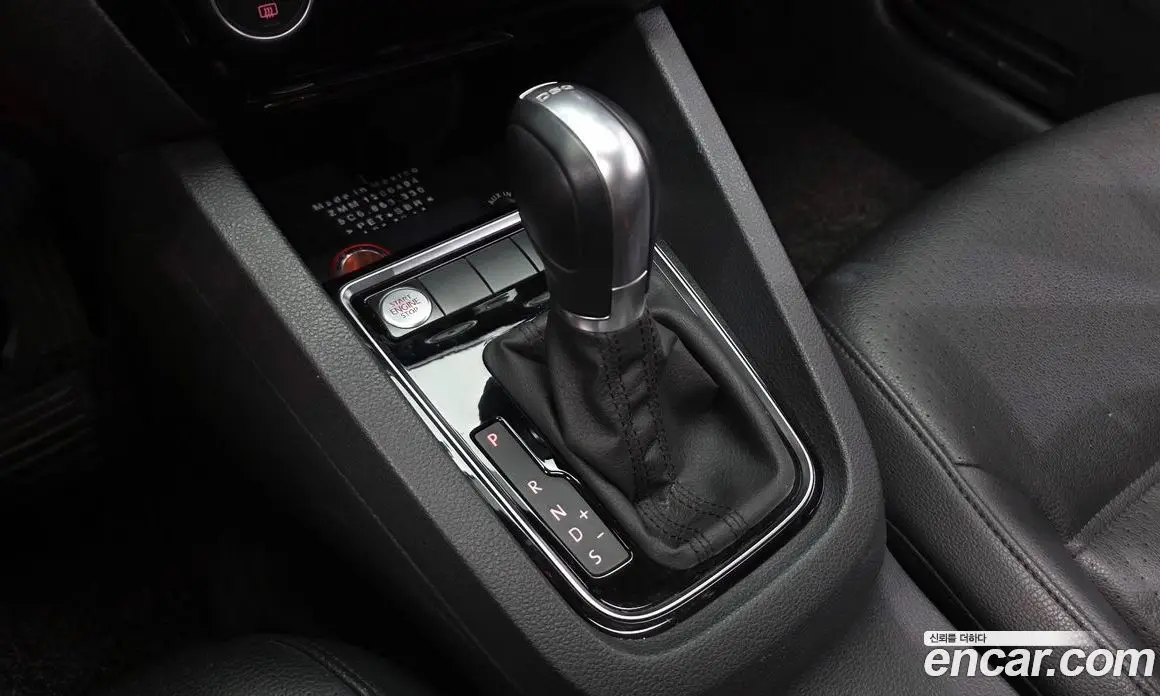Volkswagen Jetta 2015 2.0 автомат (гидро), фото 9 Volkswagen Jetta 2015 2.0 автомат (гидро), фото 9