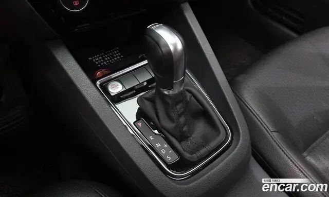 Volkswagen Jetta 2015 2.0 автомат (гидро), миниатюра 9 Volkswagen Jetta 2015 2.0 автомат (гидро), миниатюра 9