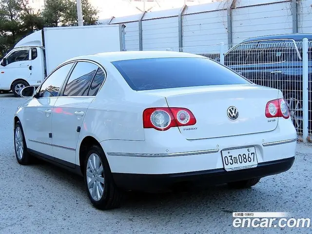 Volkswagen Passat 2009 2.0 автомат (гидро), миниатюра 3 Volkswagen Passat 2009 2.0 автомат (гидро), миниатюра 3
