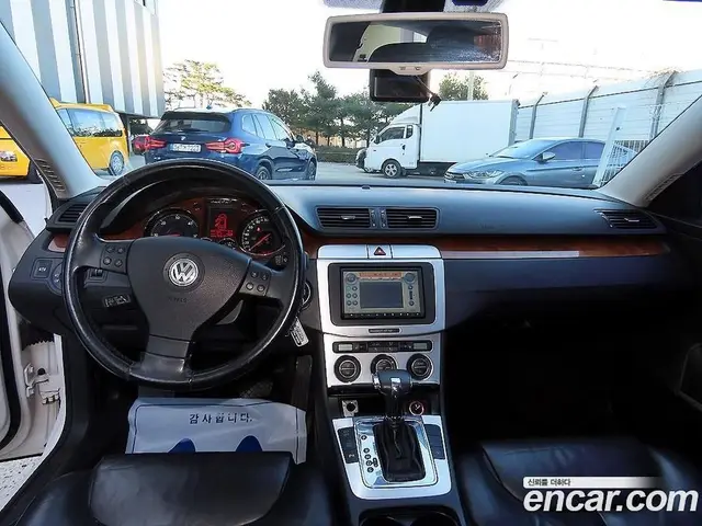 Volkswagen Passat 2009 2.0 автомат (гидро), миниатюра 7 Volkswagen Passat 2009 2.0 автомат (гидро), миниатюра 7