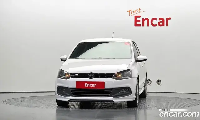 Volkswagen Polo 2013 1.6 автомат (гидро), миниатюра 3 Volkswagen Polo 2013 1.6 автомат (гидро), миниатюра 3