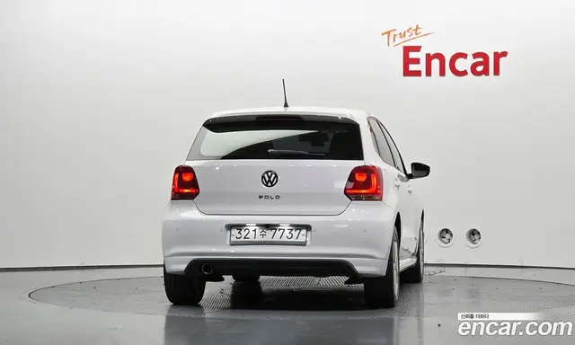 Volkswagen Polo 2013 1.6 автомат (гидро), миниатюра 4 Volkswagen Polo 2013 1.6 автомат (гидро), миниатюра 4