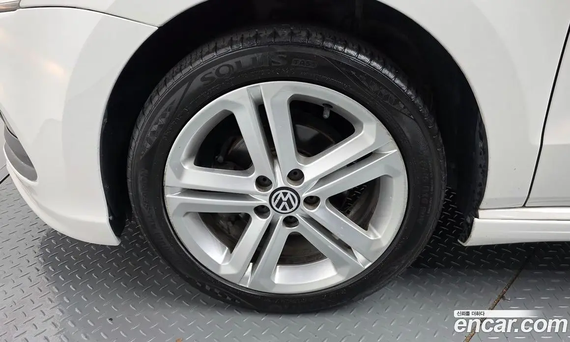 Volkswagen Polo 2013 1.6 автомат (гидро), фото 5 Volkswagen Polo 2013 1.6 автомат (гидро), фото 5