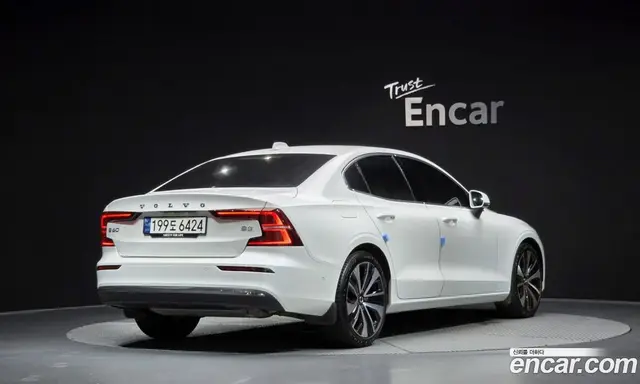 Volvo S60 2023 2.0 автомат (гидро), миниатюра 2 Volvo S60 2023 2.0 автомат (гидро), миниатюра 2