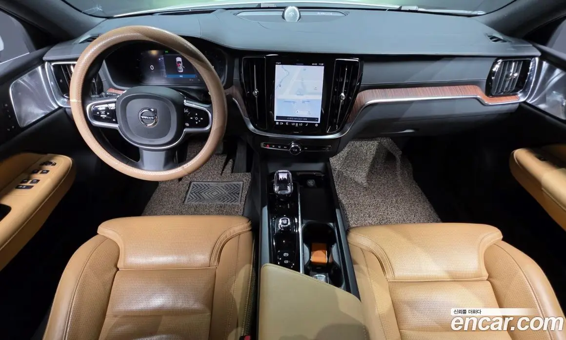 Volvo S60 2023 2.0 автомат (гидро), фото 7 Volvo S60 2023 2.0 автомат (гидро), фото 7