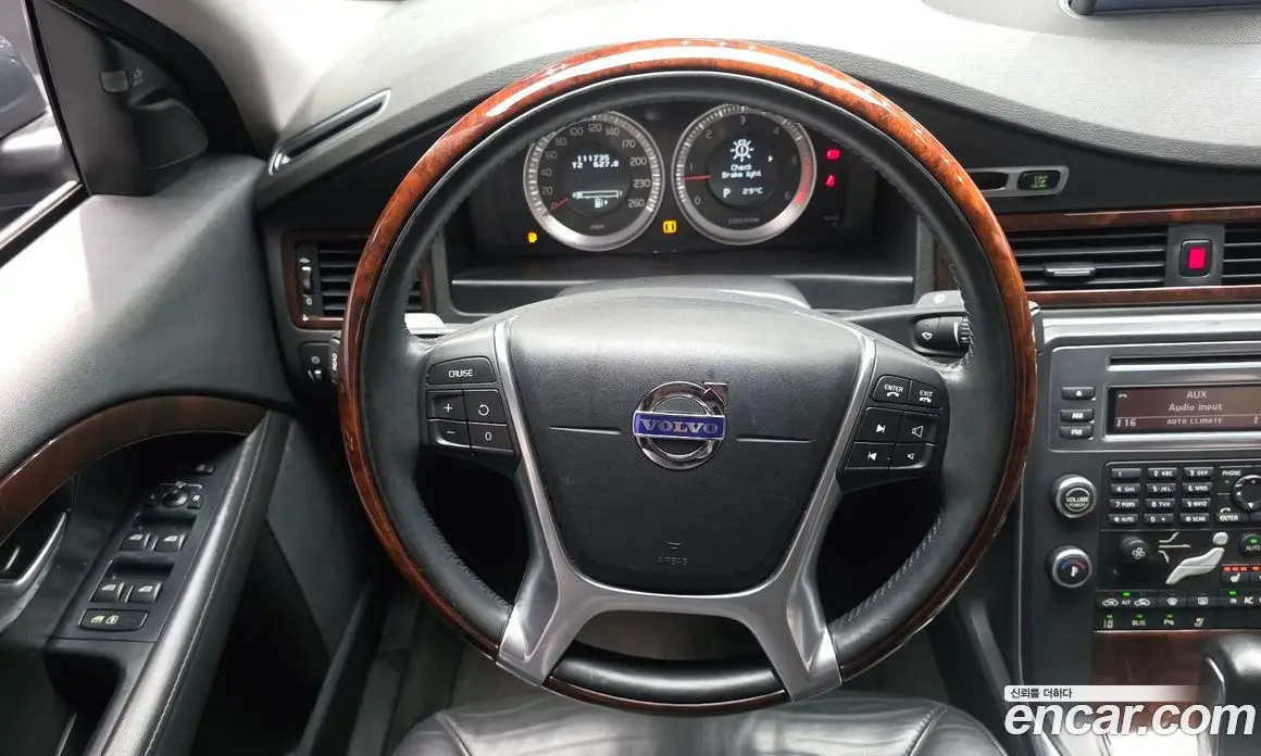 Volvo S80 2011 2.4 автомат (гидро), фото 13 Volvo S80 2011 2.4 автомат (гидро), фото 13