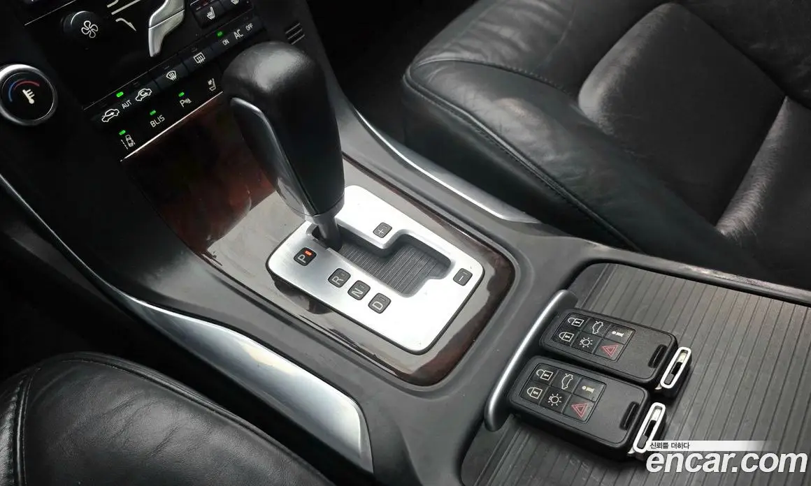 Volvo S80 2011 2.4 автомат (гидро), фото 9 Volvo S80 2011 2.4 автомат (гидро), фото 9