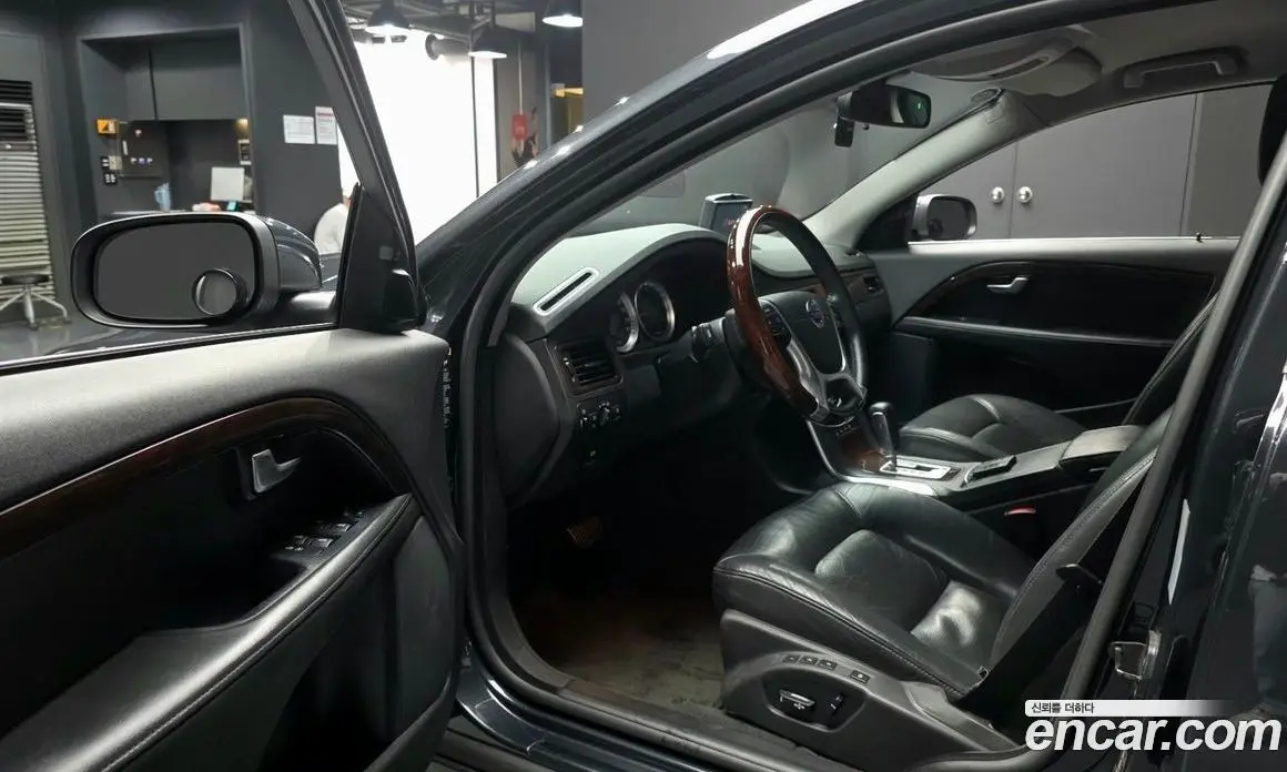 Volvo S80 2011 2.4 автомат (гидро), фото 10 Volvo S80 2011 2.4 автомат (гидро), фото 10