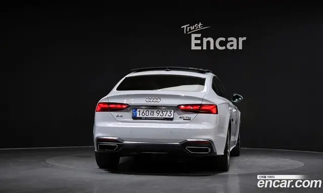 Audi A5 2021 2.0 автомат (гидро), миниатюра 4