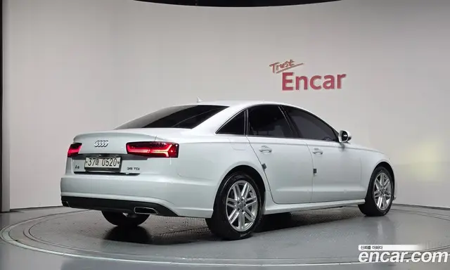 Audi A6 2015 2.0 автомат (гидро), миниатюра 2