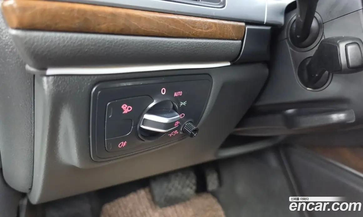 Audi A6 2015 2.0 автомат (гидро), фото 16