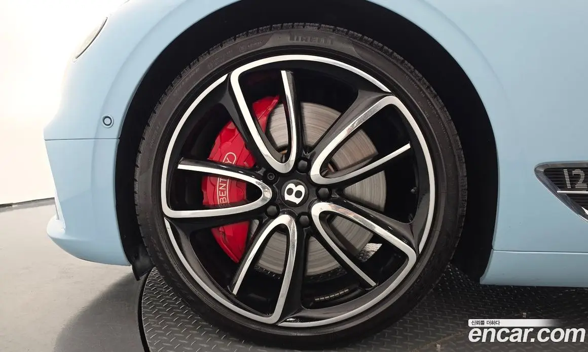 Bentley Continental 2019 6.0 автомат (гидро), фото 5 Bentley Continental 2019 6.0 автомат (гидро), фото 5