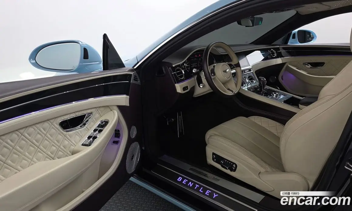 Bentley Continental 2019 6.0 автомат (гидро), фото 10 Bentley Continental 2019 6.0 автомат (гидро), фото 10