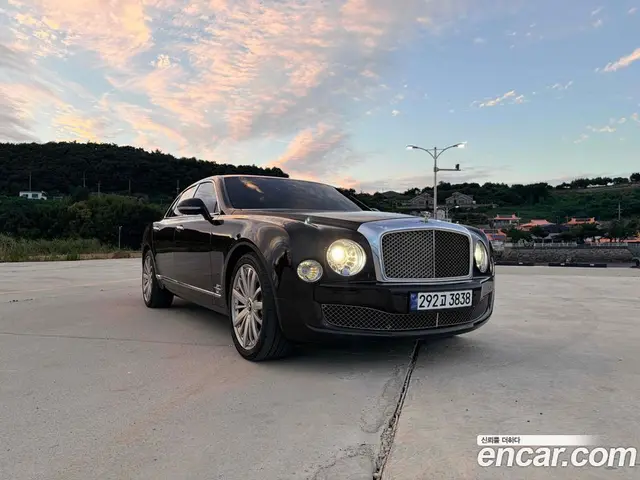 Bentley Mulsanne, 2011, 113 000 км
