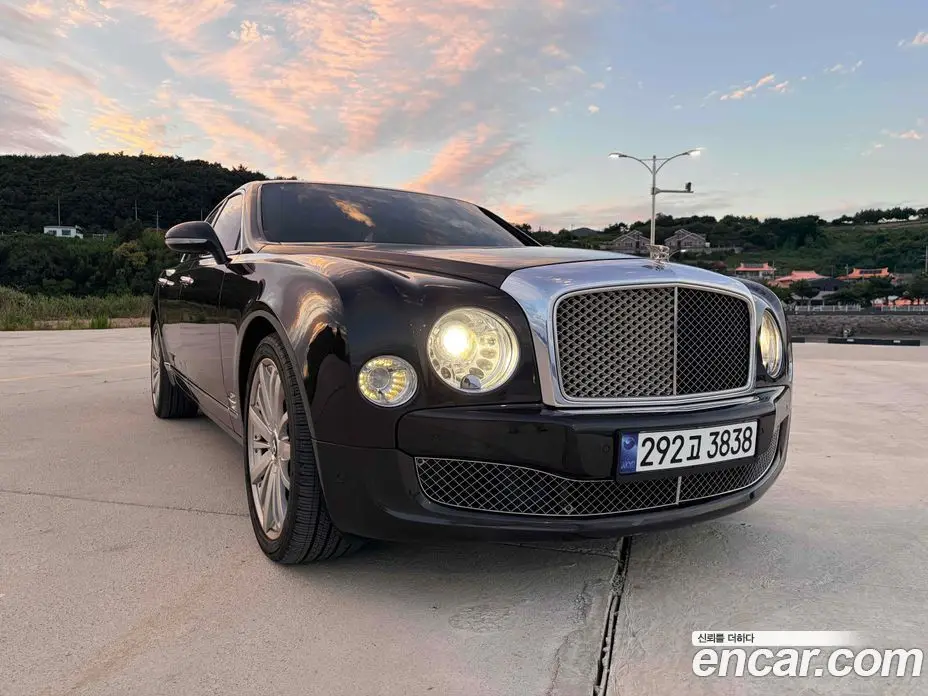 Bentley Mulsanne 2011 6.8 автомат (гидро), фото 7