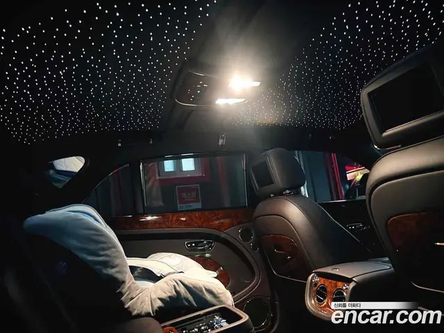 Bentley Mulsanne 2011 6.8 автомат (гидро), миниатюра 10