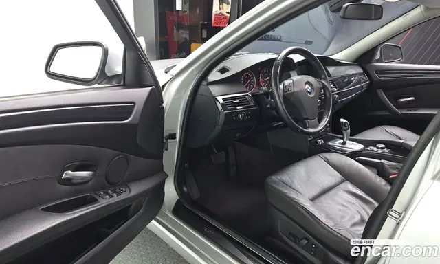 BMW 5 серия 2009 2.0 автомат (гидро), миниатюра 10 BMW 5 серия 2009 2.0 автомат (гидро), миниатюра 10