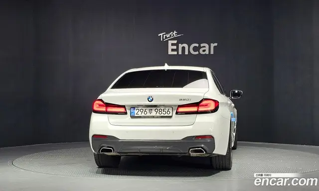 BMW 5 серия 2022 2.0 автомат (гидро), миниатюра 4